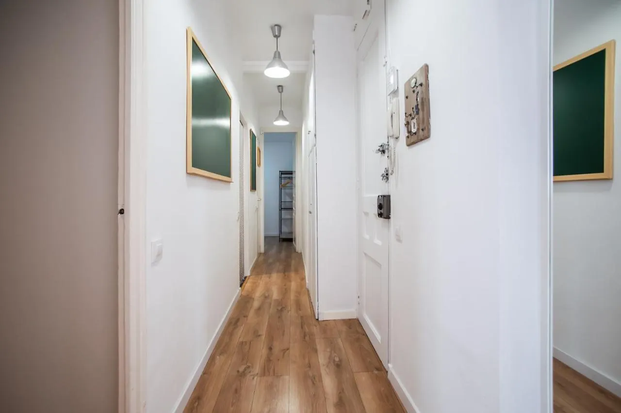 P2Vil1042 Modern & Cozy Apartment Poble Sec Barcelona
