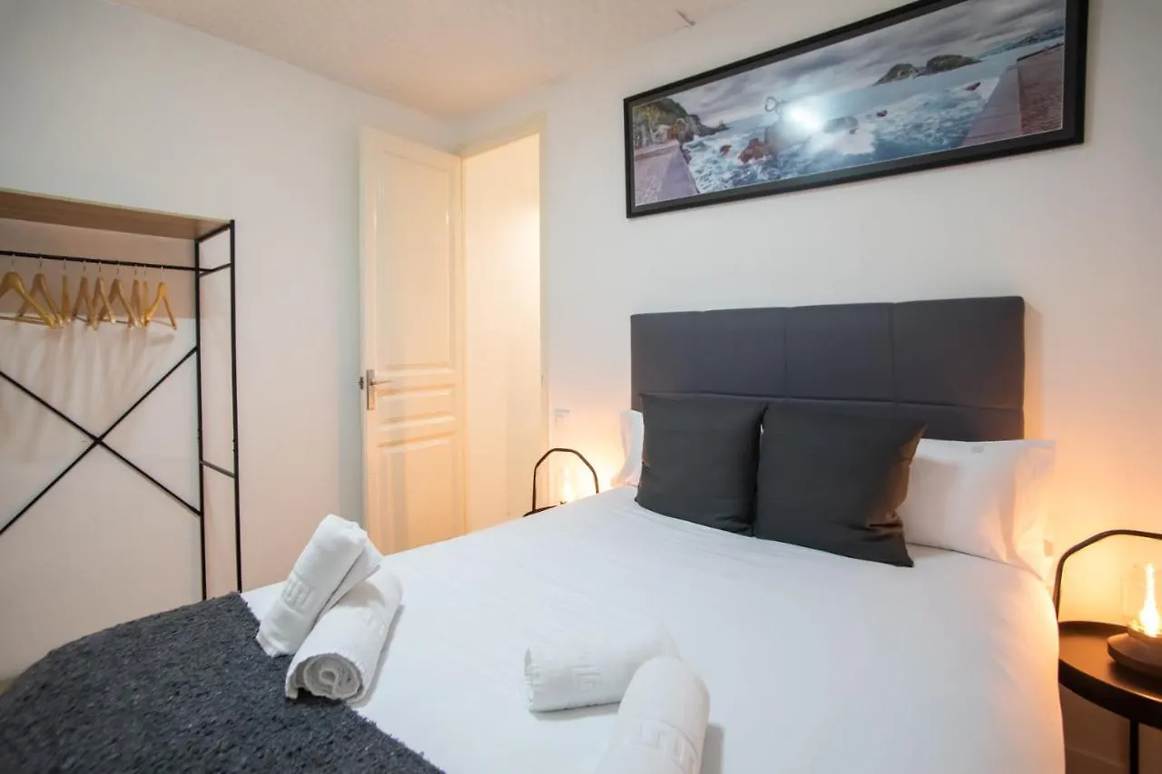 P2Vil1042 Modern & Cozy Apartment Poble Sec Barcelona
